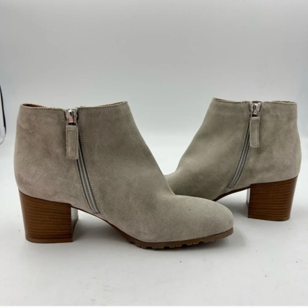 Aquatalia Taupe Charlotte Weatherproof Suede Booties Size 7.5